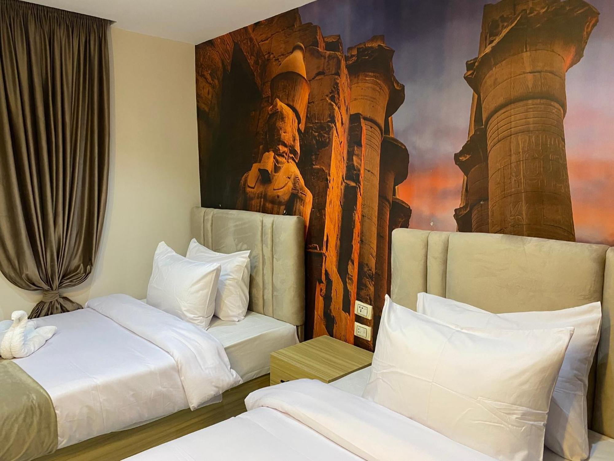Royal Golden Pyramids Inn Giza ภายนอก รูปภาพ